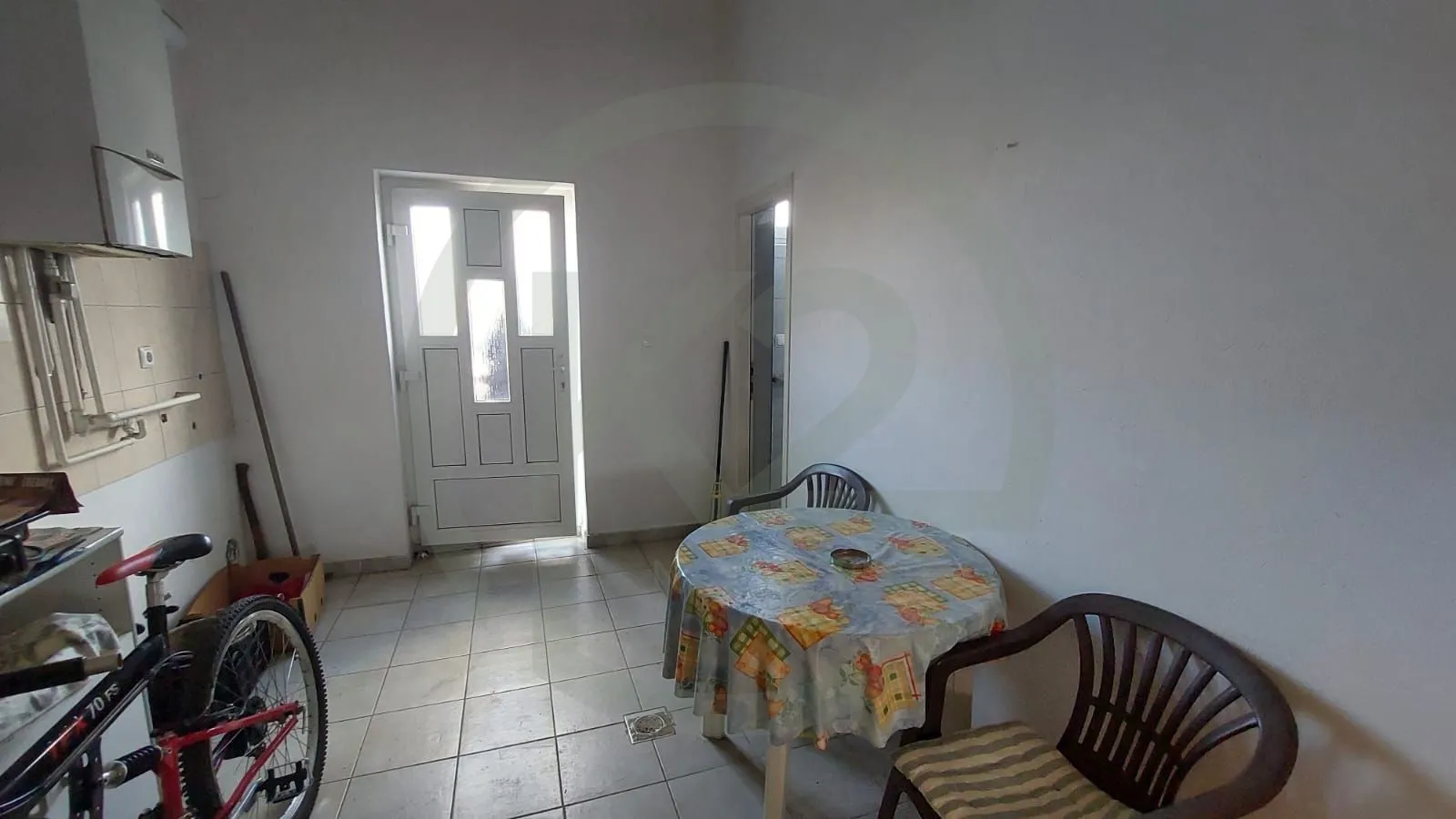 resnik - poslovni prostor 160 m2 prilika - slika 5