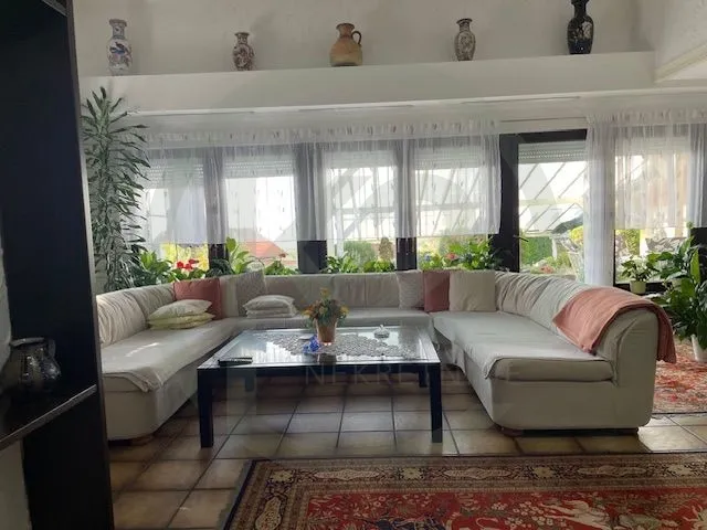 slav. brod, kuća za uživanje 232m2, 4 sobe, unut. bazen+sauna!! - slika 15