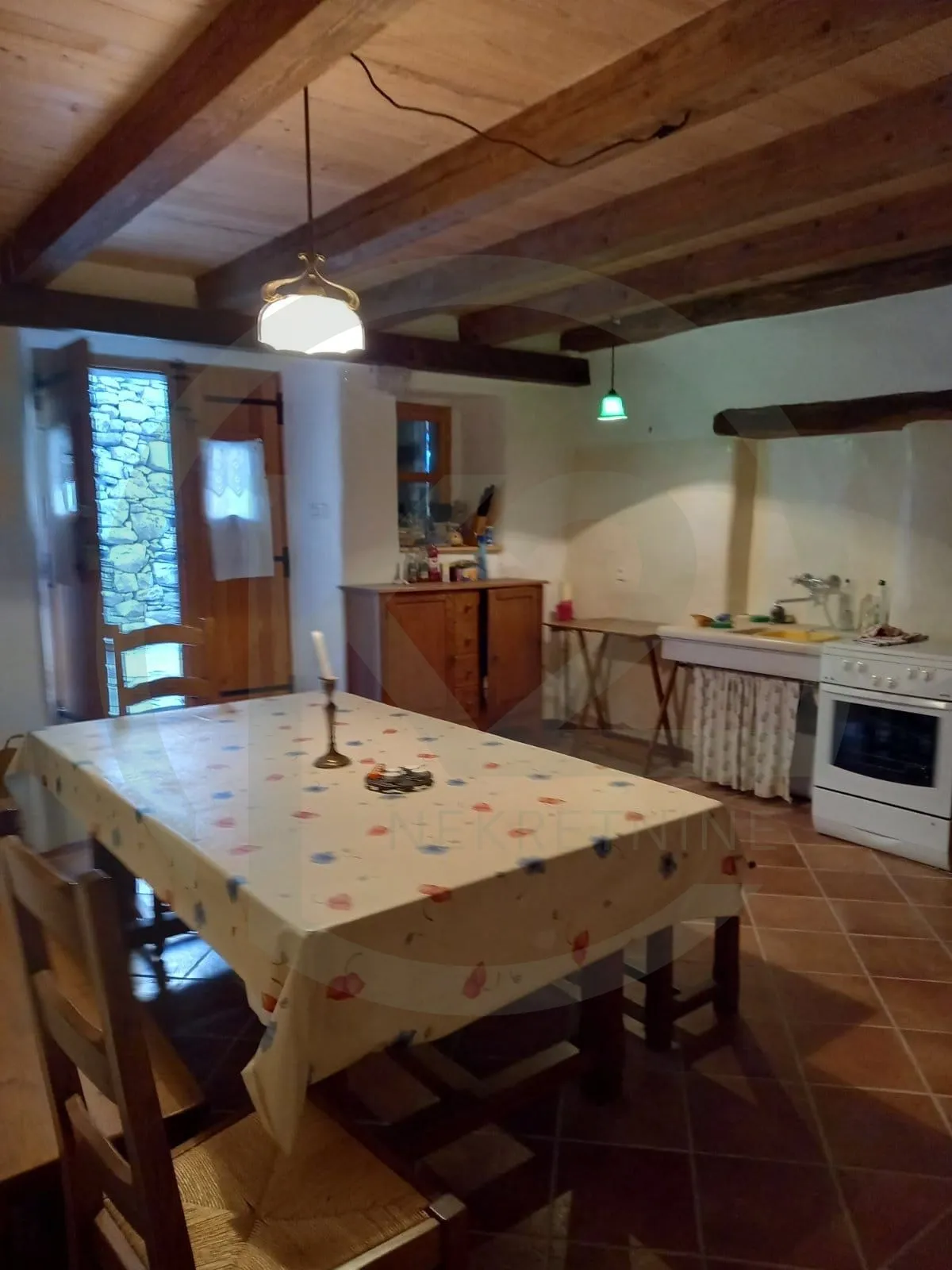 istra, hum 293,63 m2, kamena kuća, raritet, prilika!! - slika 16