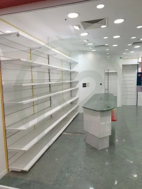 importane centar-lokal 51,5 m2, najfrekventnija pozicija, prilika!! - slika 2