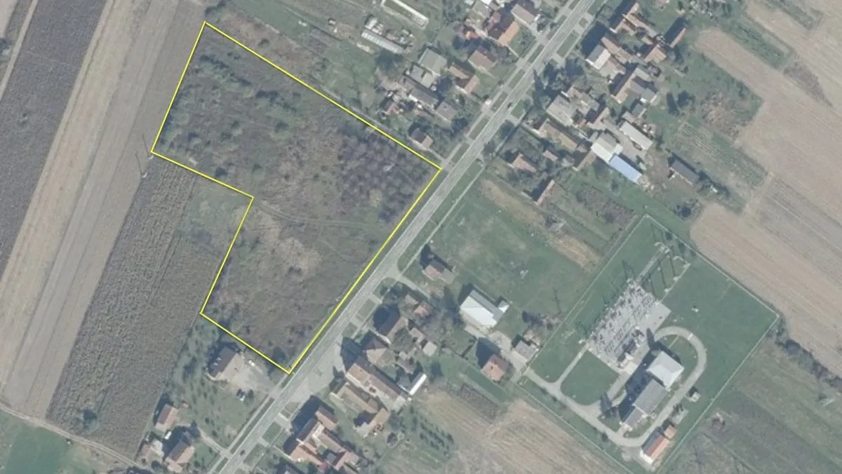 Građ. zemljište, Slatina 17.756 m2 Stambena namjena - Slatina, Slatina