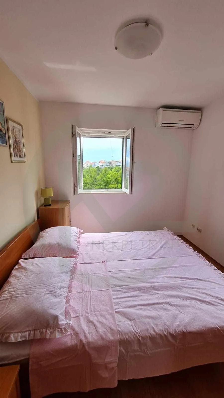 supetar / brač odličan stan 3s + db + parking! pogled na more - slika 9