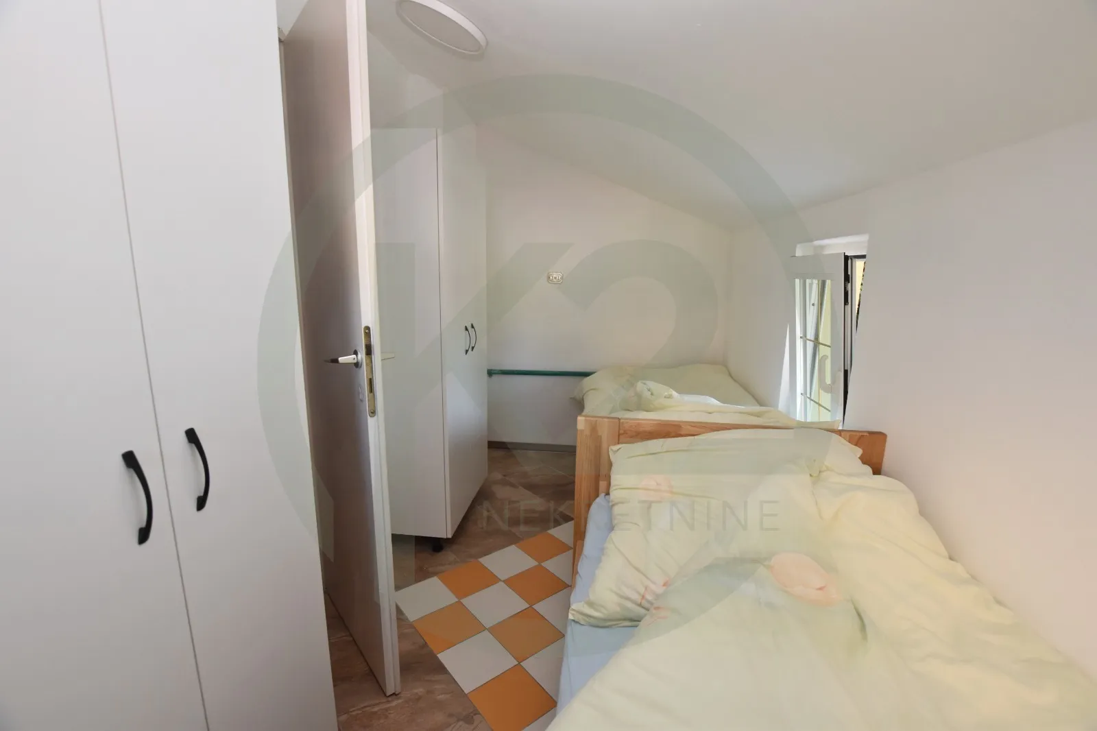 ferenšćica, kuća za 8 osoba, 87 m2, režije u cijeni - slika 7