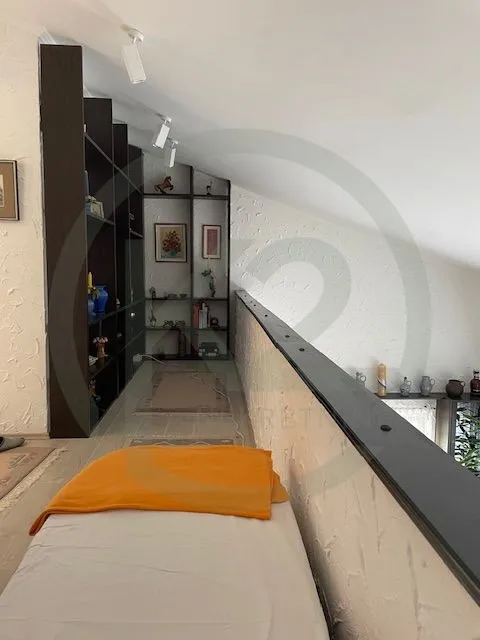 slav. brod, kuća za uživanje 232m2, 4 sobe, unut. bazen+sauna!! - slika 22