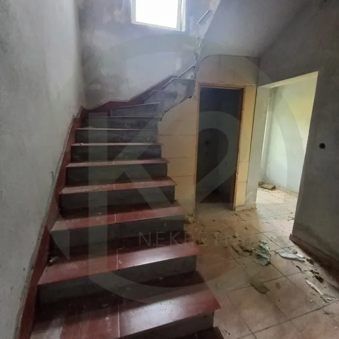 kuća i posl. prostor, križevci /kalnik) 500 m2 - slika 8