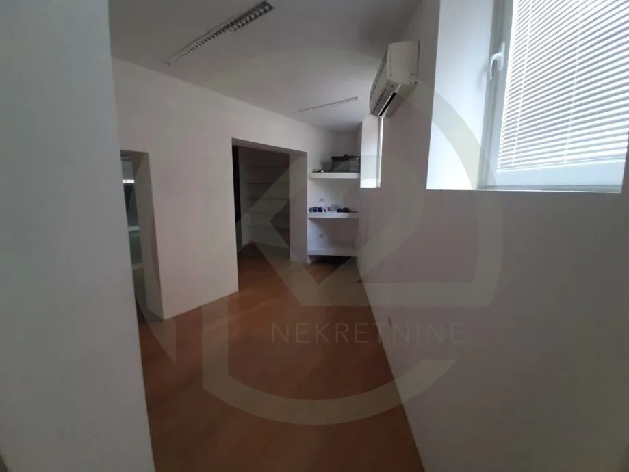 poslovni prostor: rijeka, uredski 254 m2 - slika 2