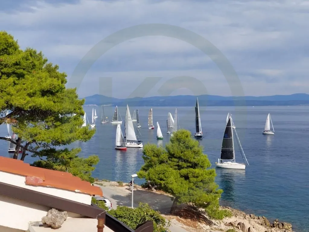 Građ. zemljište Šolta / Stomorska 706 m2 uz more! - Stomorska, Šolta