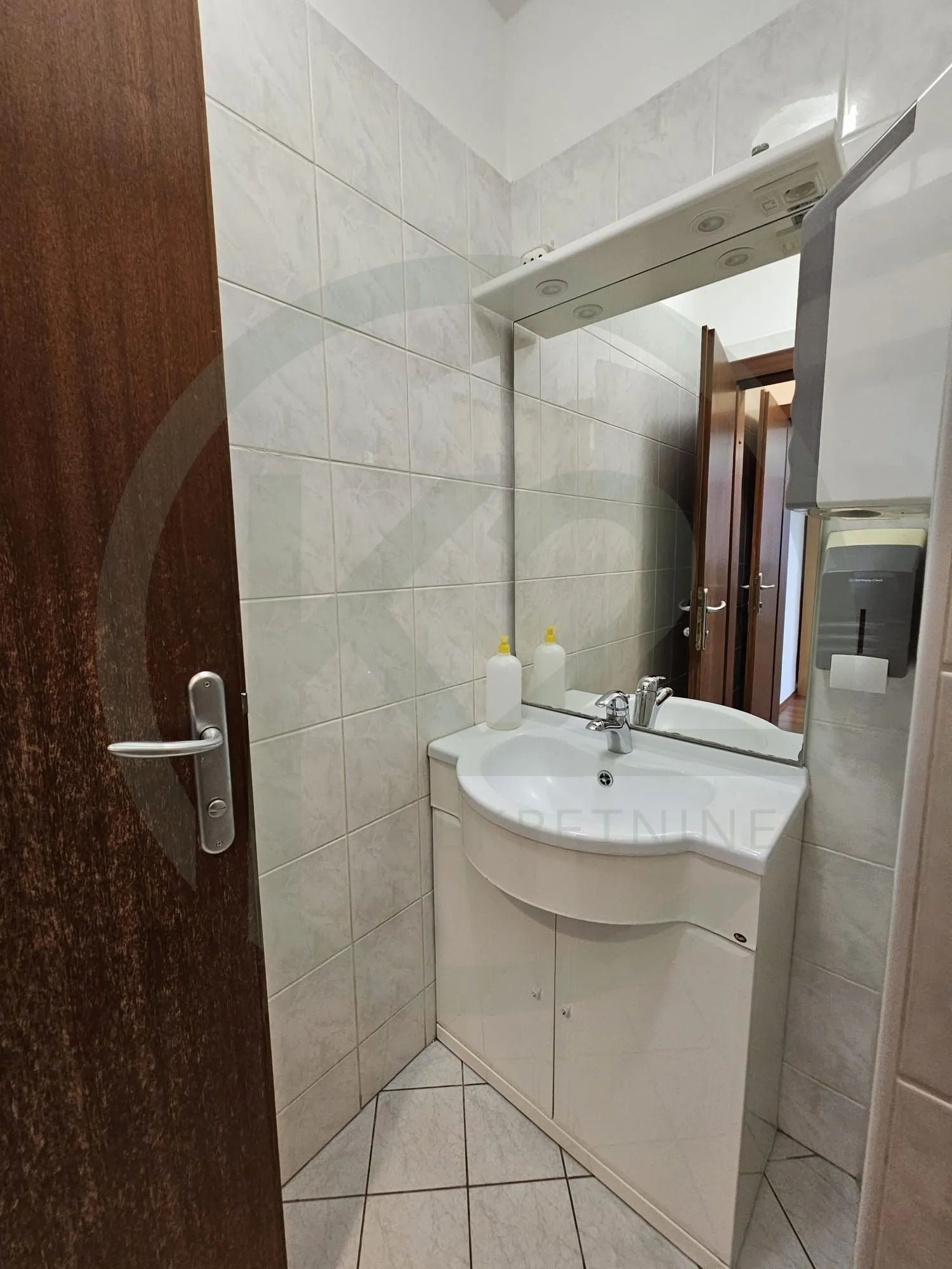 vrbik: ured 76 m2 najam! - slika 5