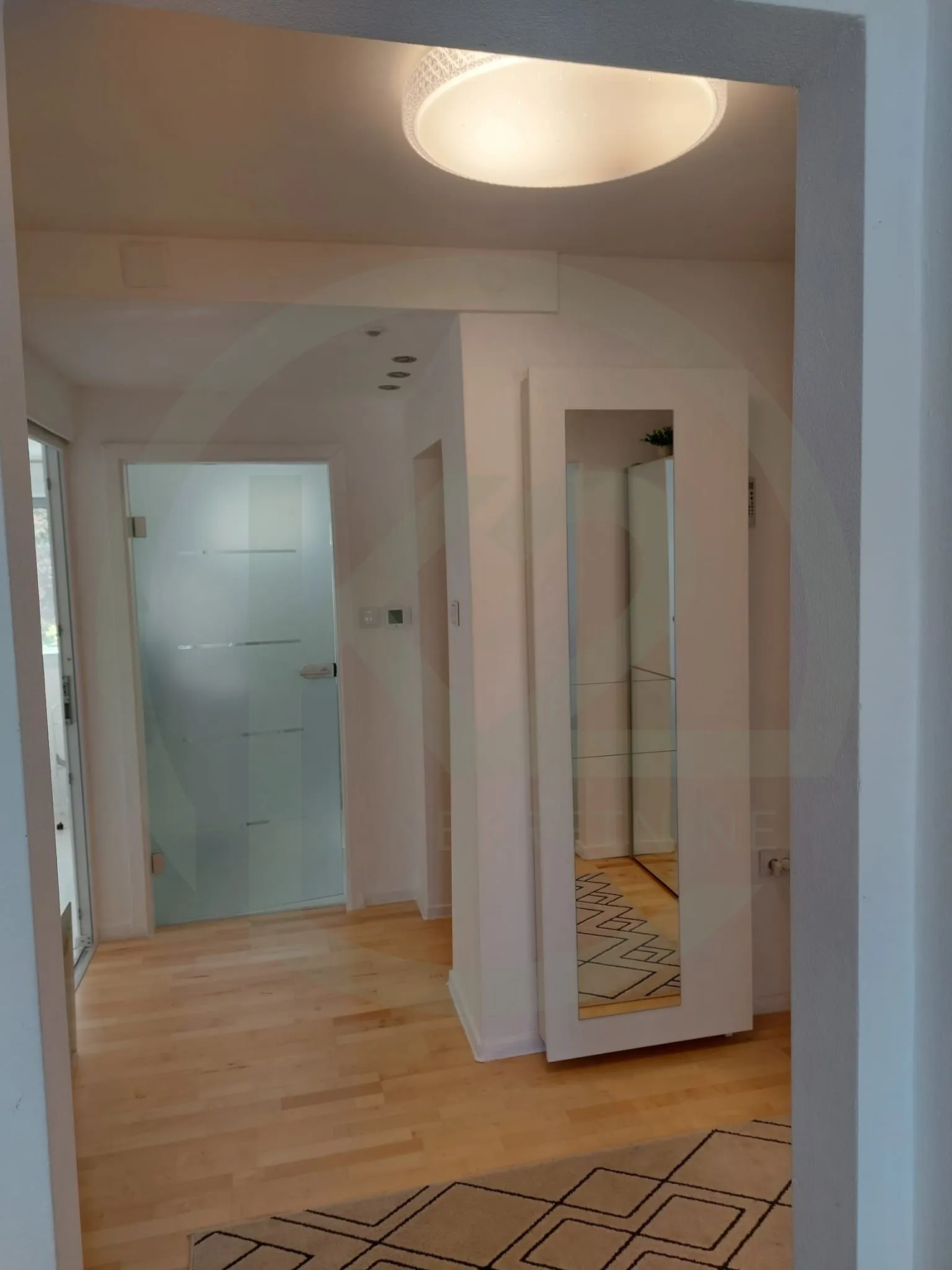 rovinj 60 m2, vrt, 4 pm, 400 m2 parcela, potencijal sa projektom!! - slika 10