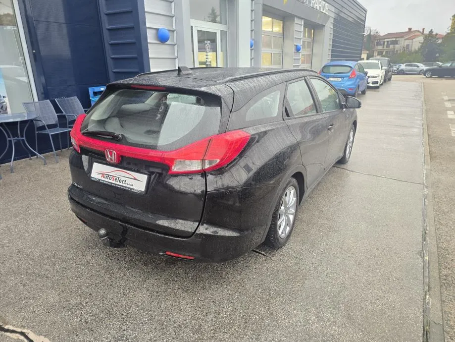 honda civic 1.6 dtec - 2015 - 150000km - servis - garancija - reg1god - slika 4