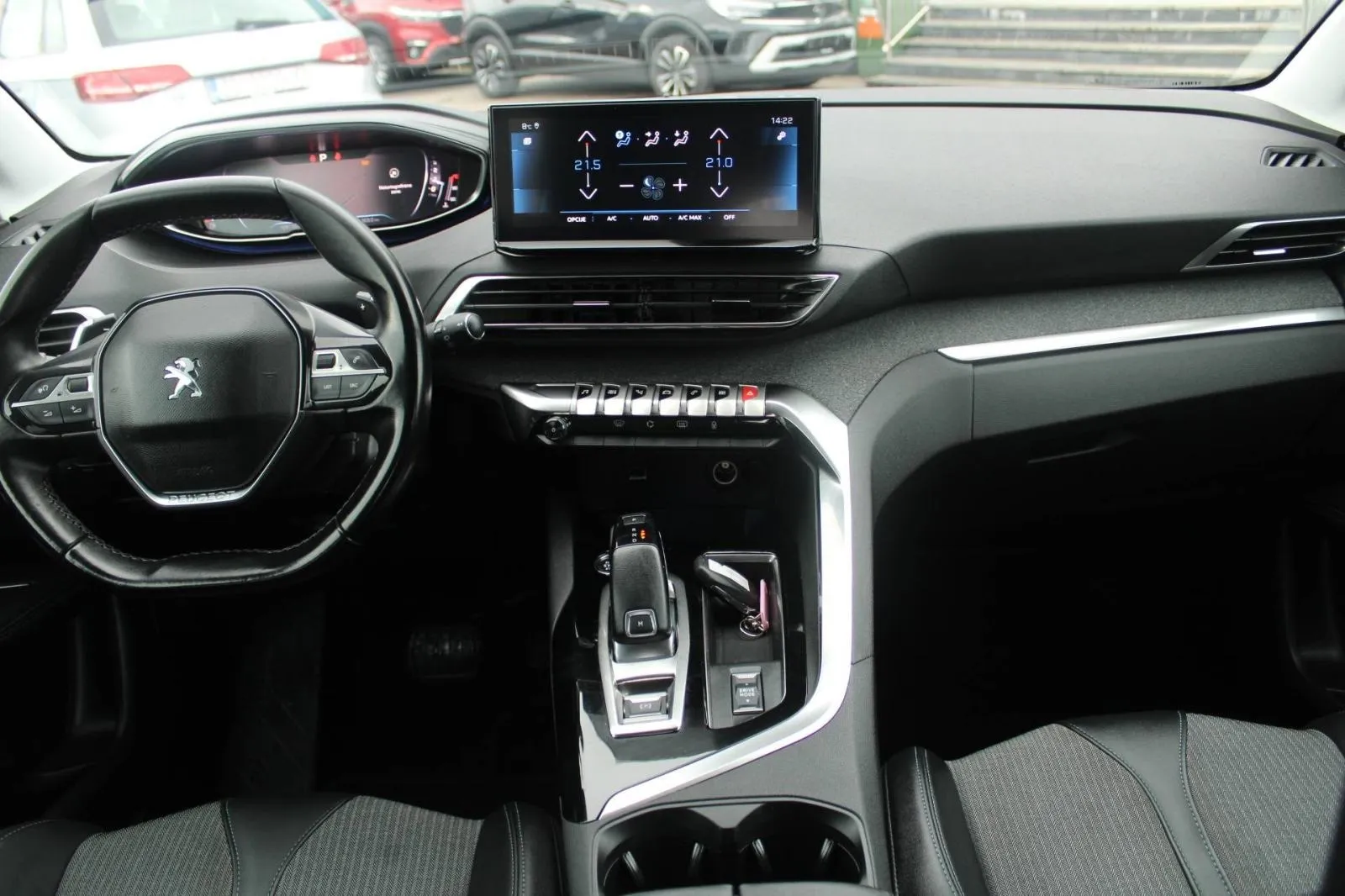 peugeot 3008 1.5 hdi automatik allure *led, navigacija, kamera* - slika 14