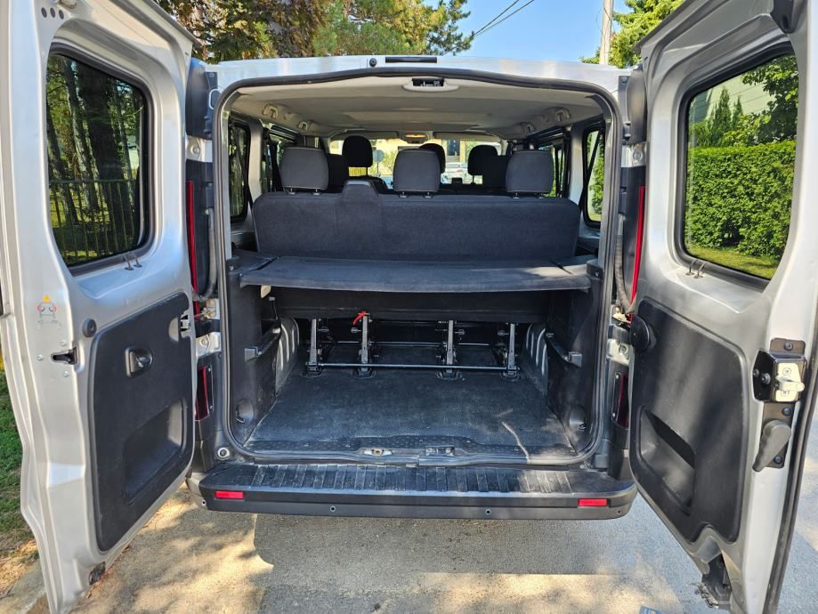 renault trafic 1.6 dci, putnički 8+1 sjedala - najam kombi vozila - slika 9