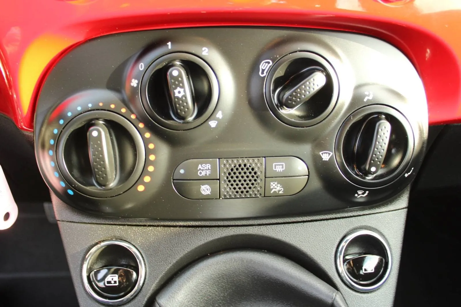 fiat 500 1.0 hybrid - slika 13