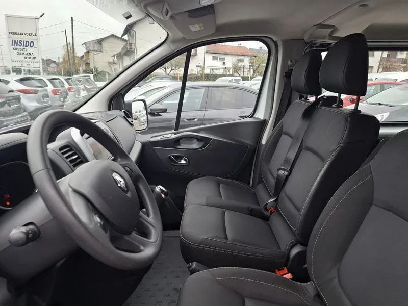 renault trafic 2.0 dci*130ks*klima*navigacija*tempomat* - slika 13