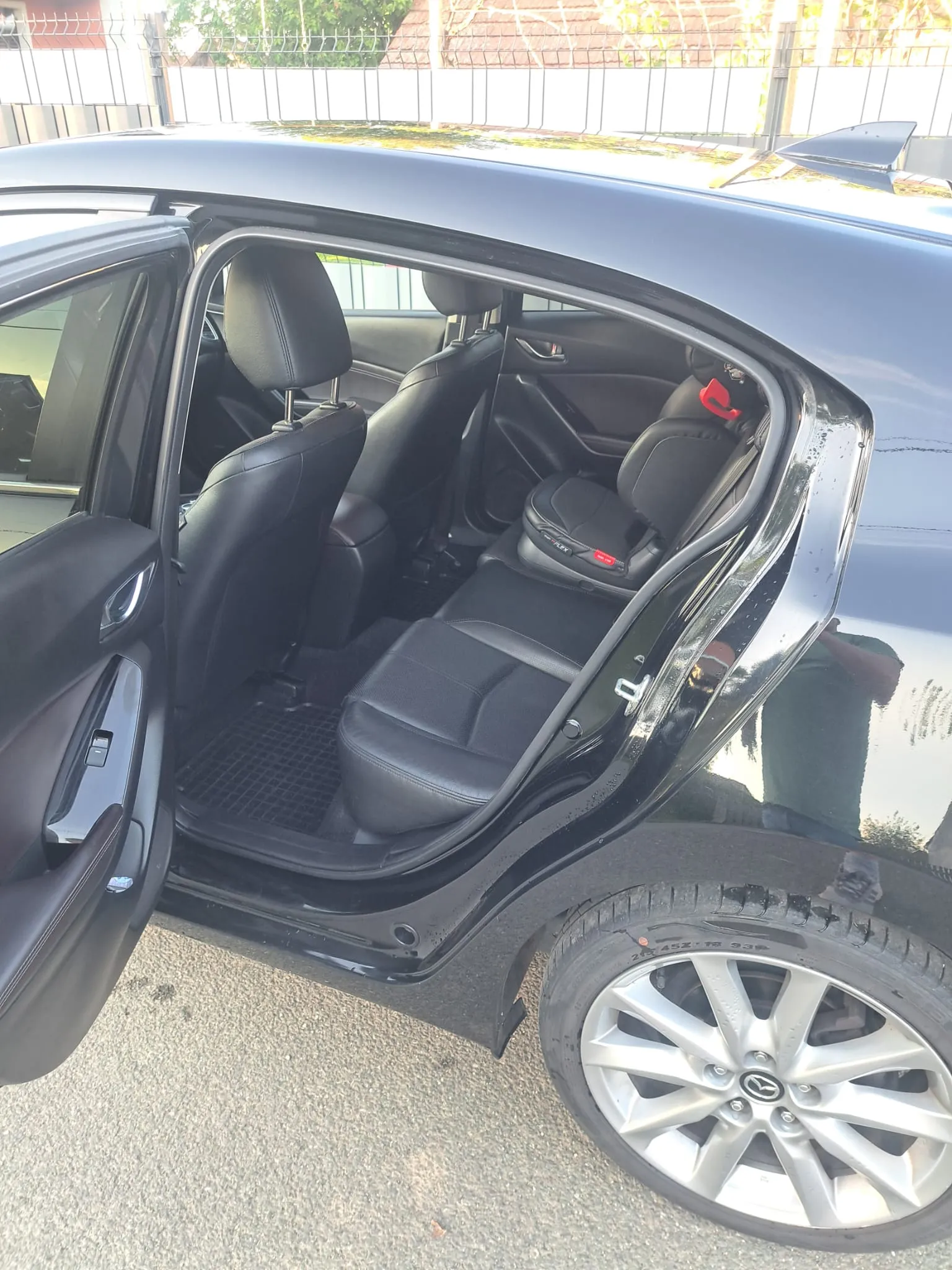 prodaje se mazda 3 revolution top - slika 10