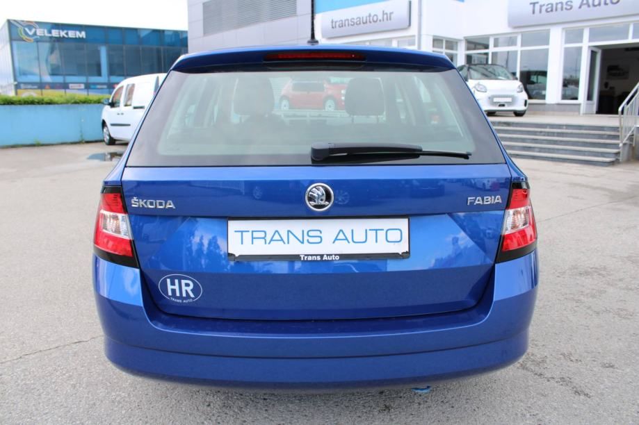 škoda fabia combi 1.0 tsi - slika 6