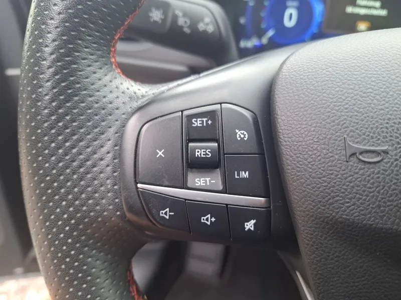 ford kuga 1.5 ecoboost*150ks*klima*navigacija* - slika 19