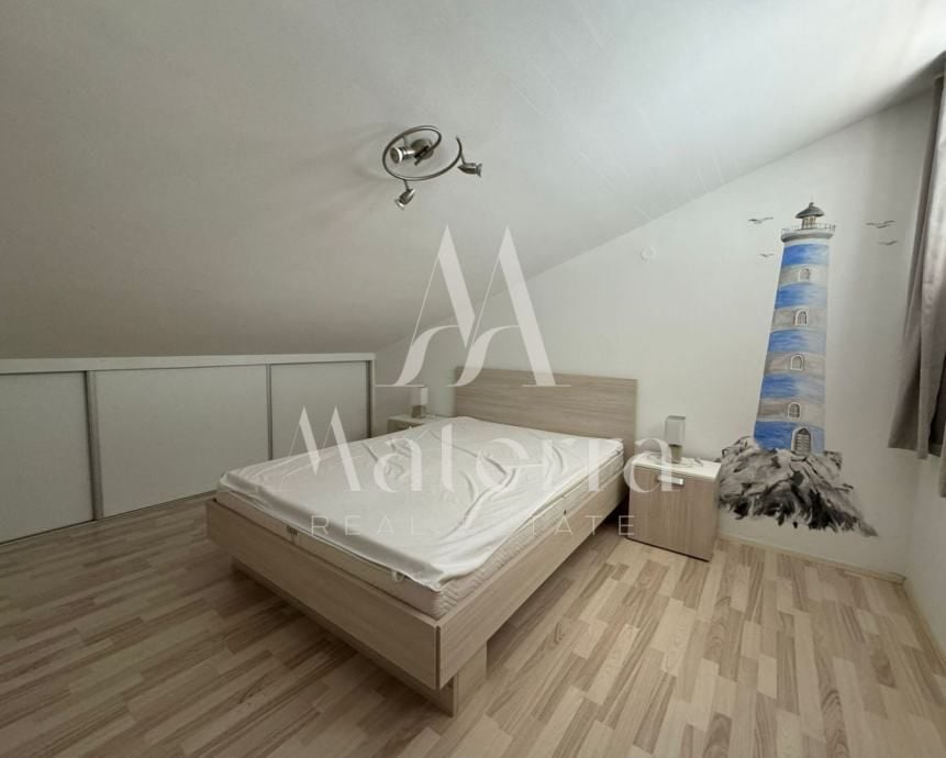 tribunj/centar, kuća sa 3 stana + poslovni prostor (prodaja) - slika 16
