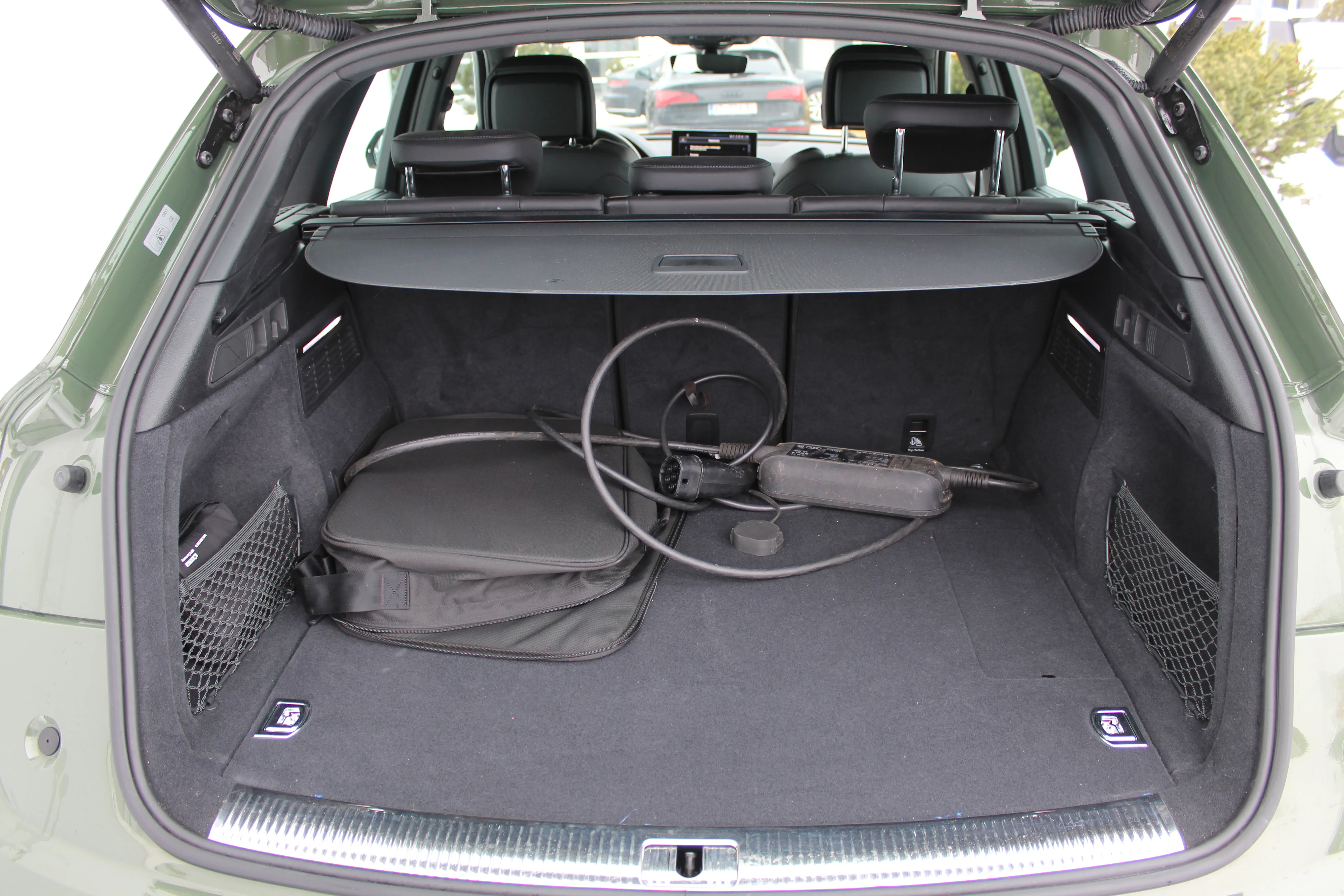 13051 audi q5 55tfsie quattro s tr s line - slika 17