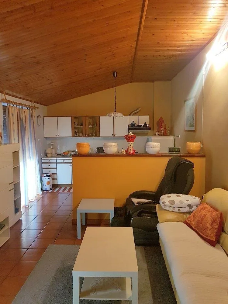 poreč 10 km -obiteljska kuća na prodaji (prodaja) - slika 18