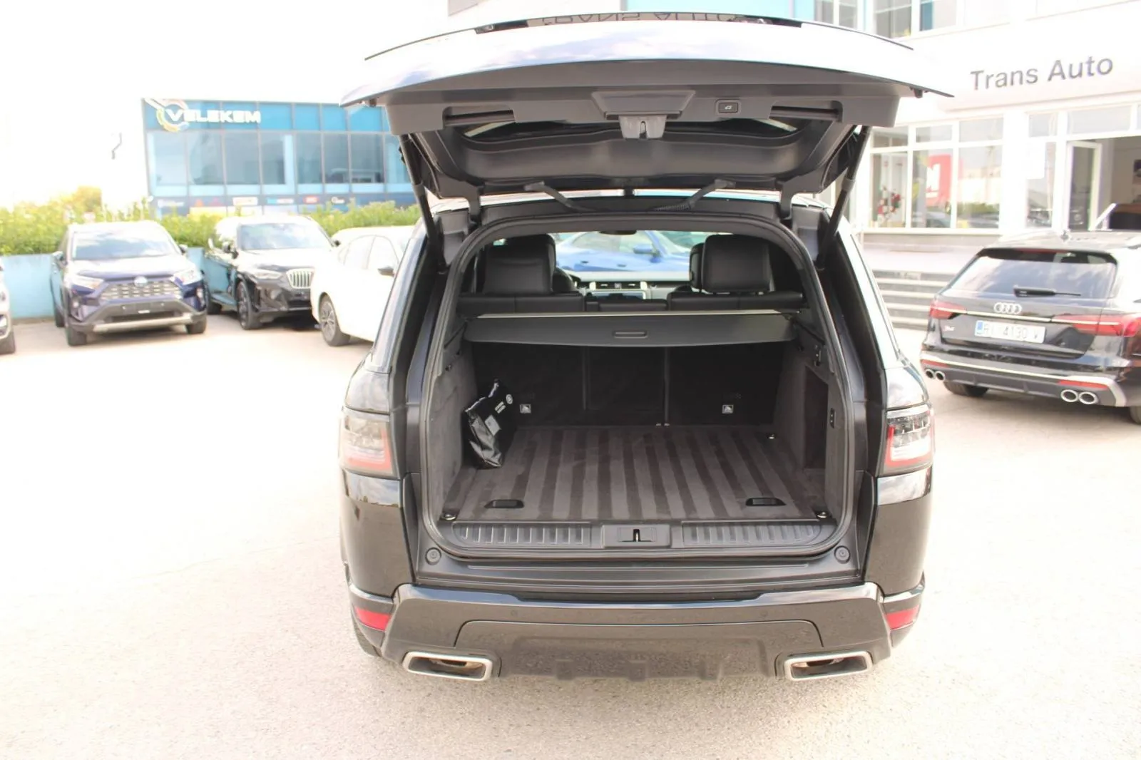 land rover range rover sport 3.0 sdv6 hse dynamic - slika 9
