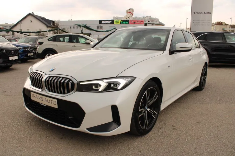 BMW serija 3 318i AUTOMATIK M paket *LED, NAVIGACIJA, KAMERA* - Zagreb