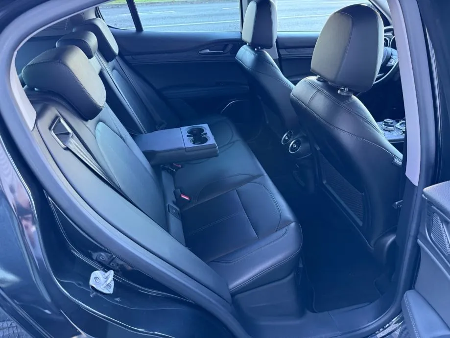 alfa stelvio 2.2d automatik q4 °navigacija°koža°kamera°leasing 0% učeš - slika 22