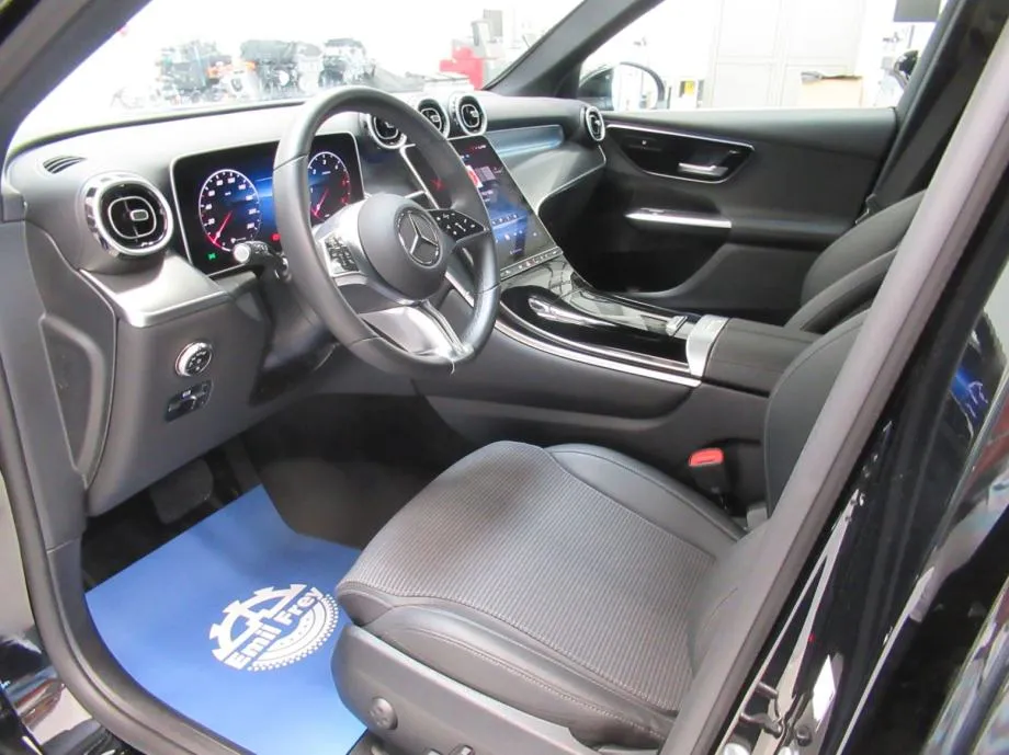 mercedes-benz glc 220 d 4matic avantgarde - slika 16