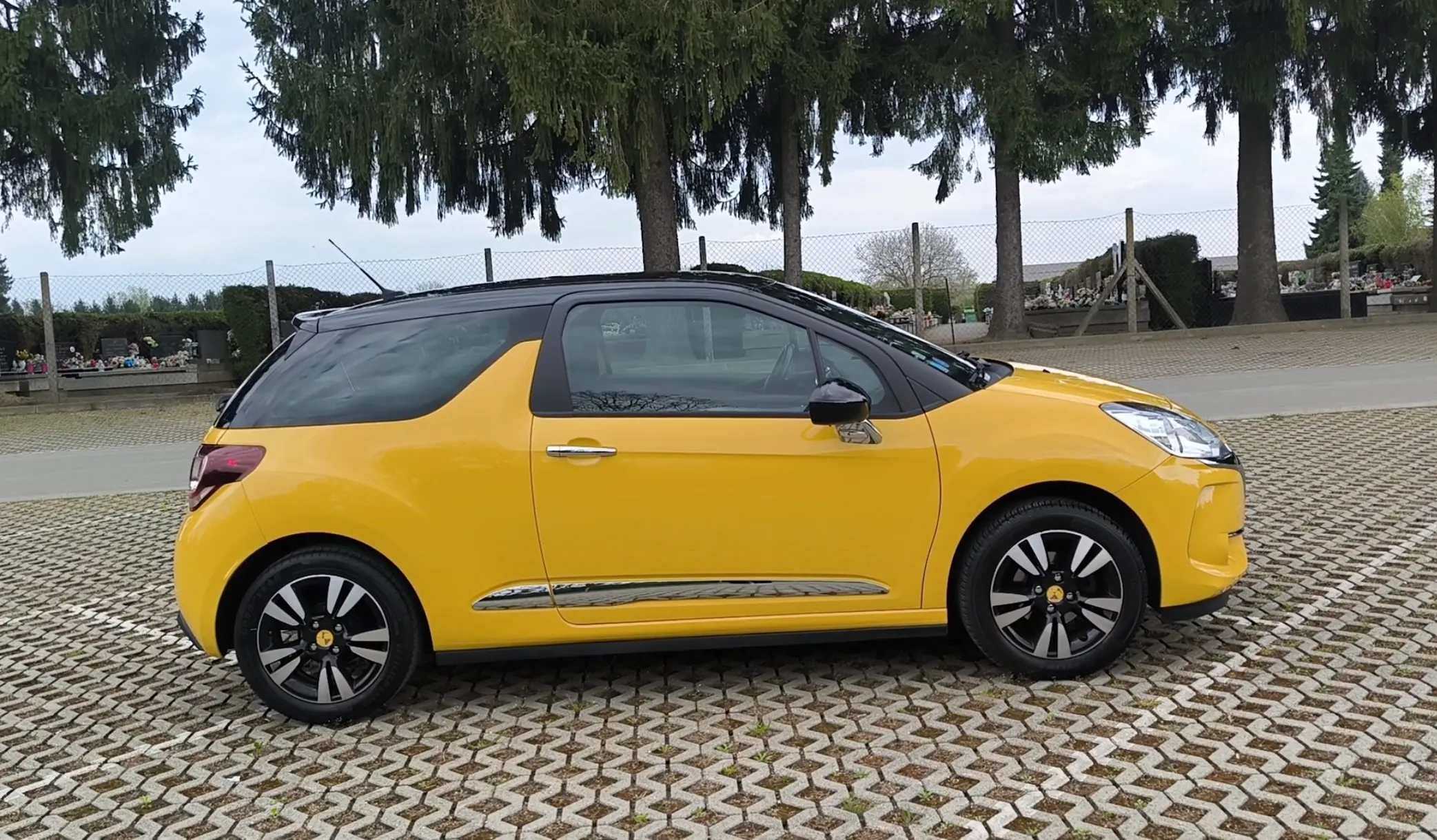 ds3, 1,2 puretech, sochic, kamera, ekstra stanje - slika 13