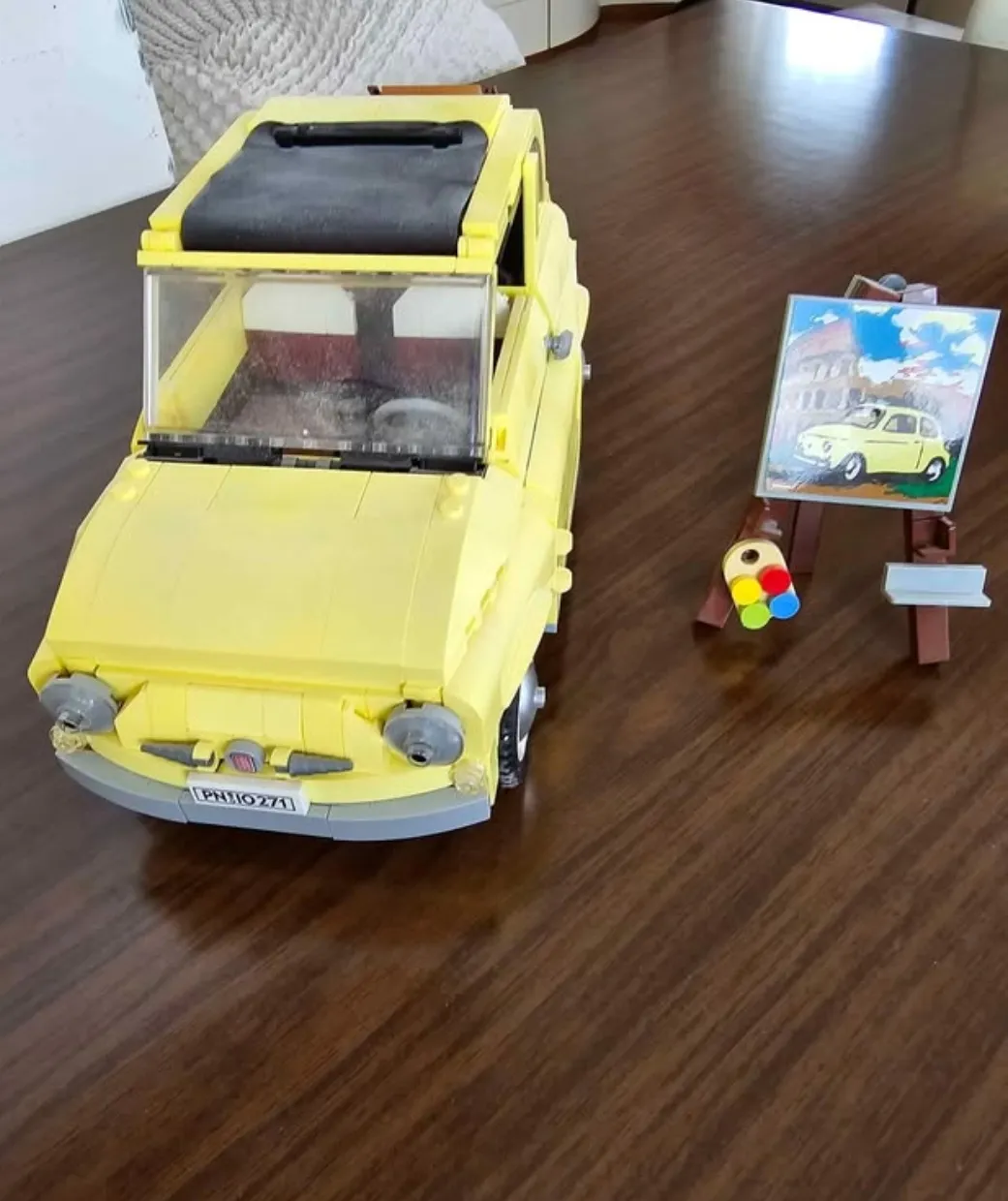 prodajem lego 10271 - fiat 500 - slika 2