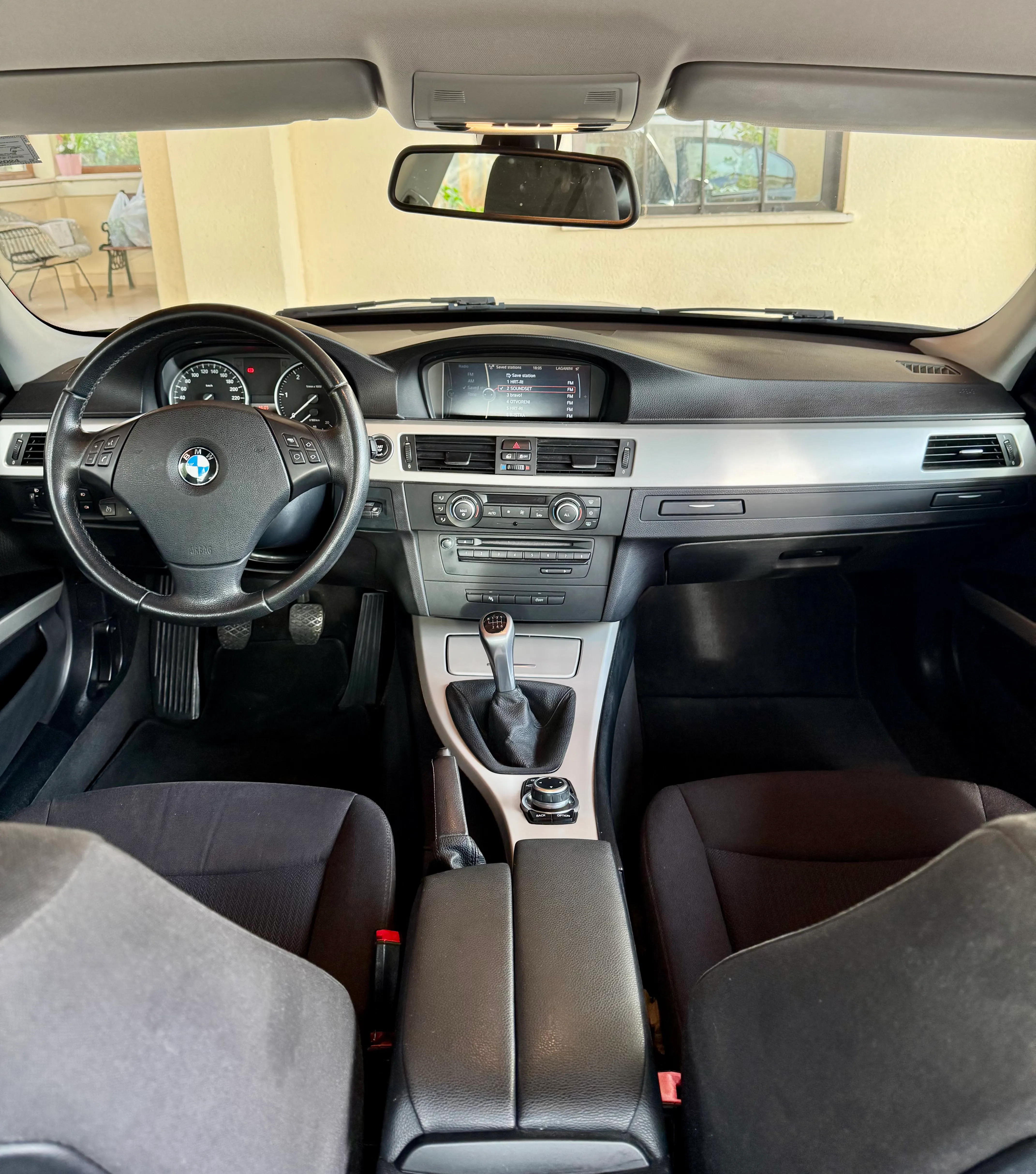 bmw 318d facelift - slika 6