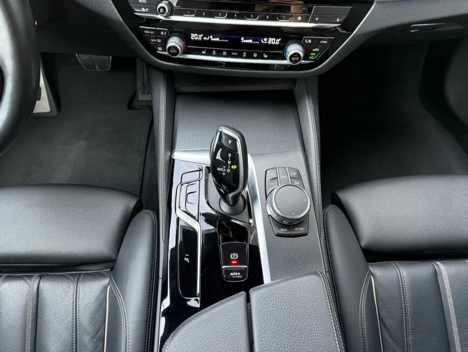 bmw 520d automatik m-paket °virtual°velika navi°koža°keyless°leasing° - slika 15