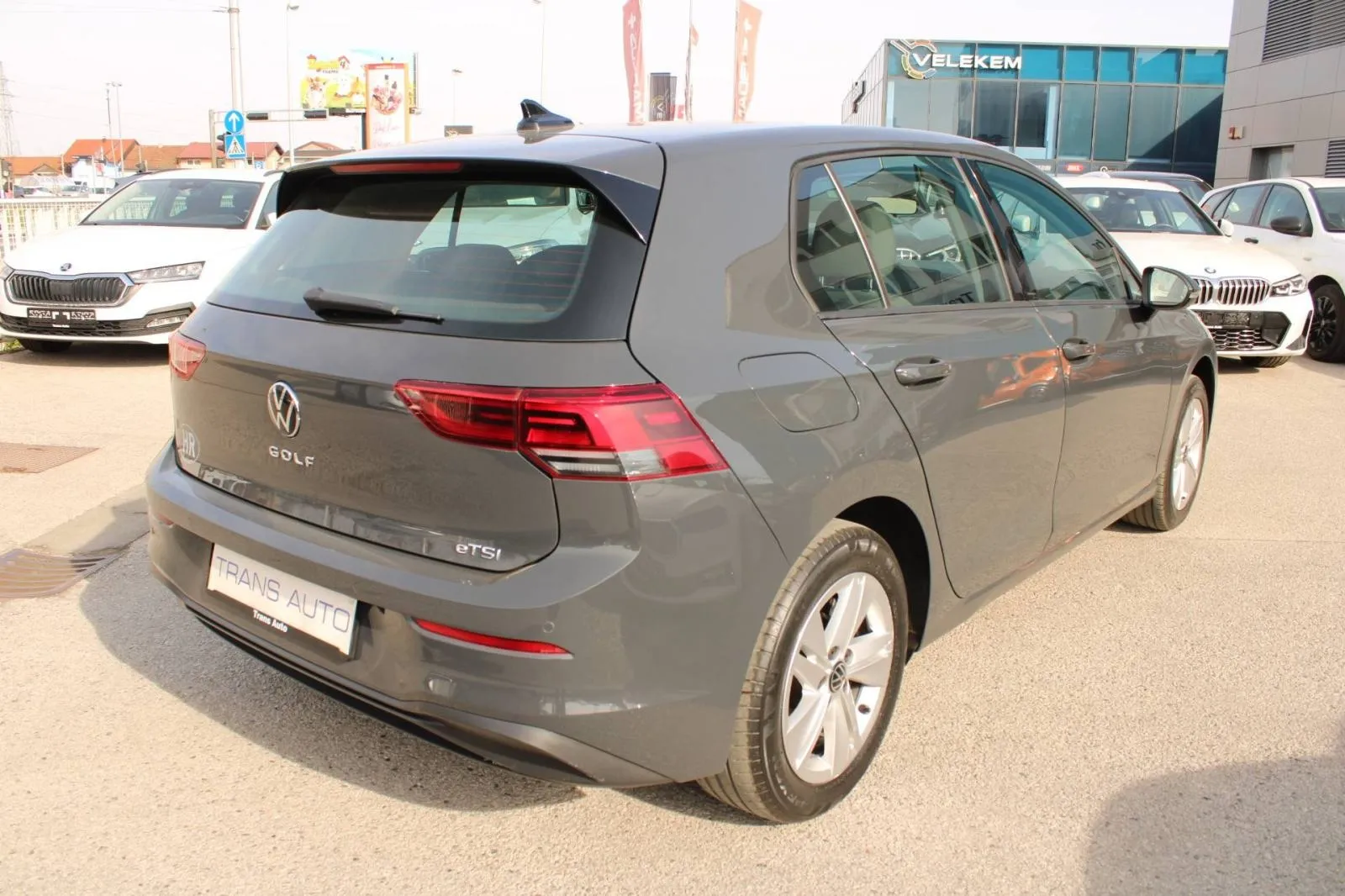 vw golf viii 1.0 etsi dsg - slika 5