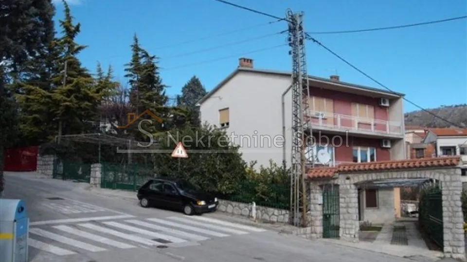 Rijeka, Gornja Vežica - Kuća, 400 M2 Prodaja