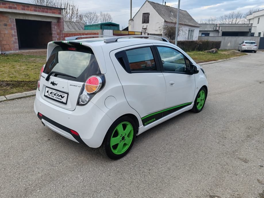 chevrolet spark spark 1,2 16v, 2011g. 142000 - slika 6