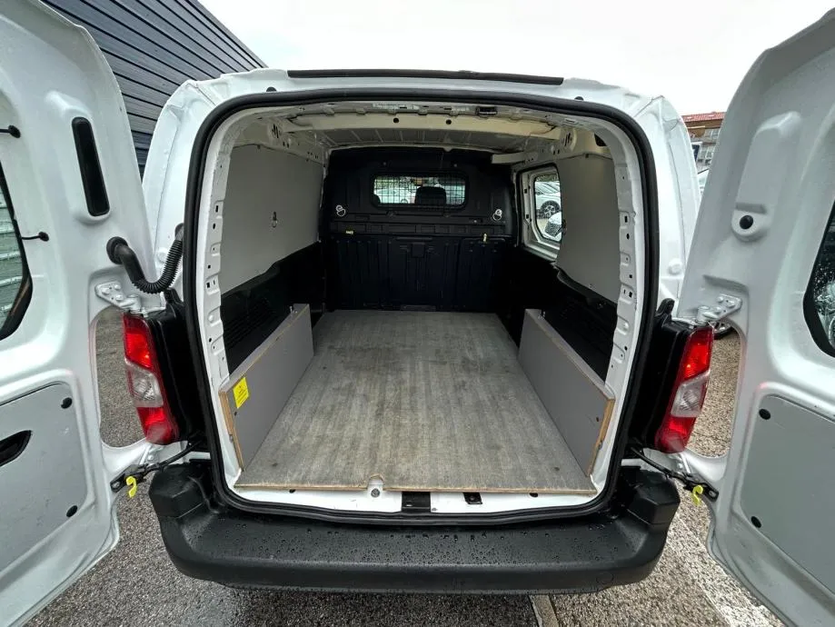 citroen berlingo 1.5 hdi - n1 - 2020 - 150000km - servisna - tempomat - slika 7