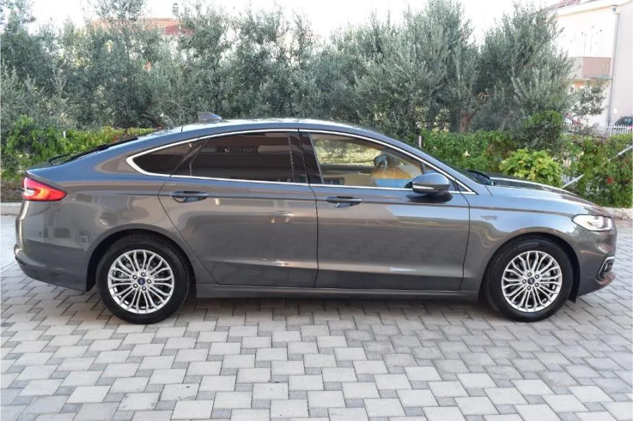 ford mondeo 2.0 tdci automatik,titanium -android&apple,dab -facelift - slika 5