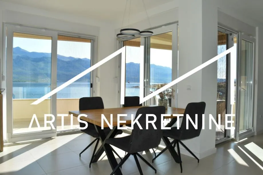 seafront apartment in vinjerac, near zadar – first row to the sea - slika 2