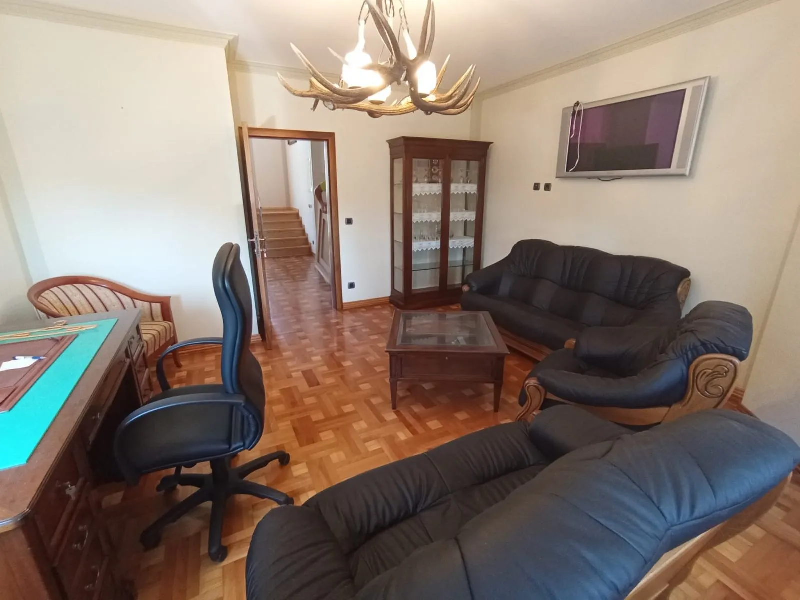 sniženo villa kuća: zagreb (podsused), 550.00 m2 (prodaja) - slika 3
