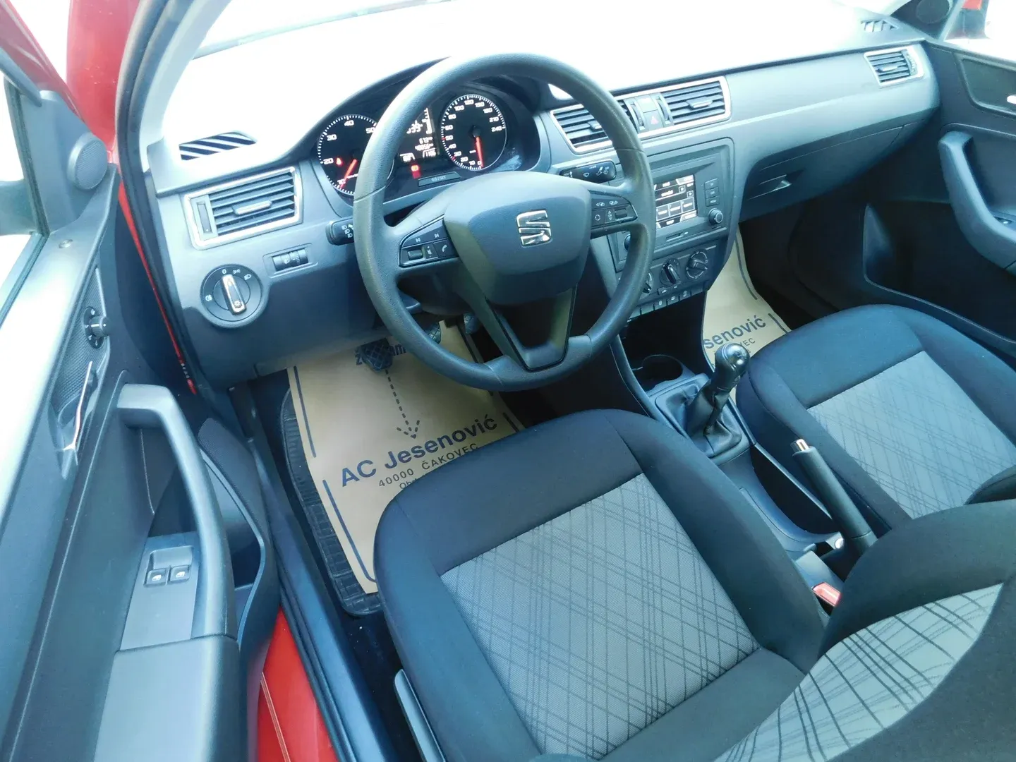 06472 seat toledo 1.4 tdi cr reference eco s&s - slika 8