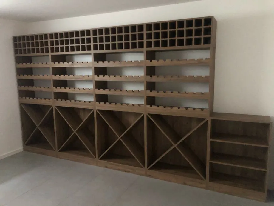 Vinoteka po mjeri - Dugo Selo