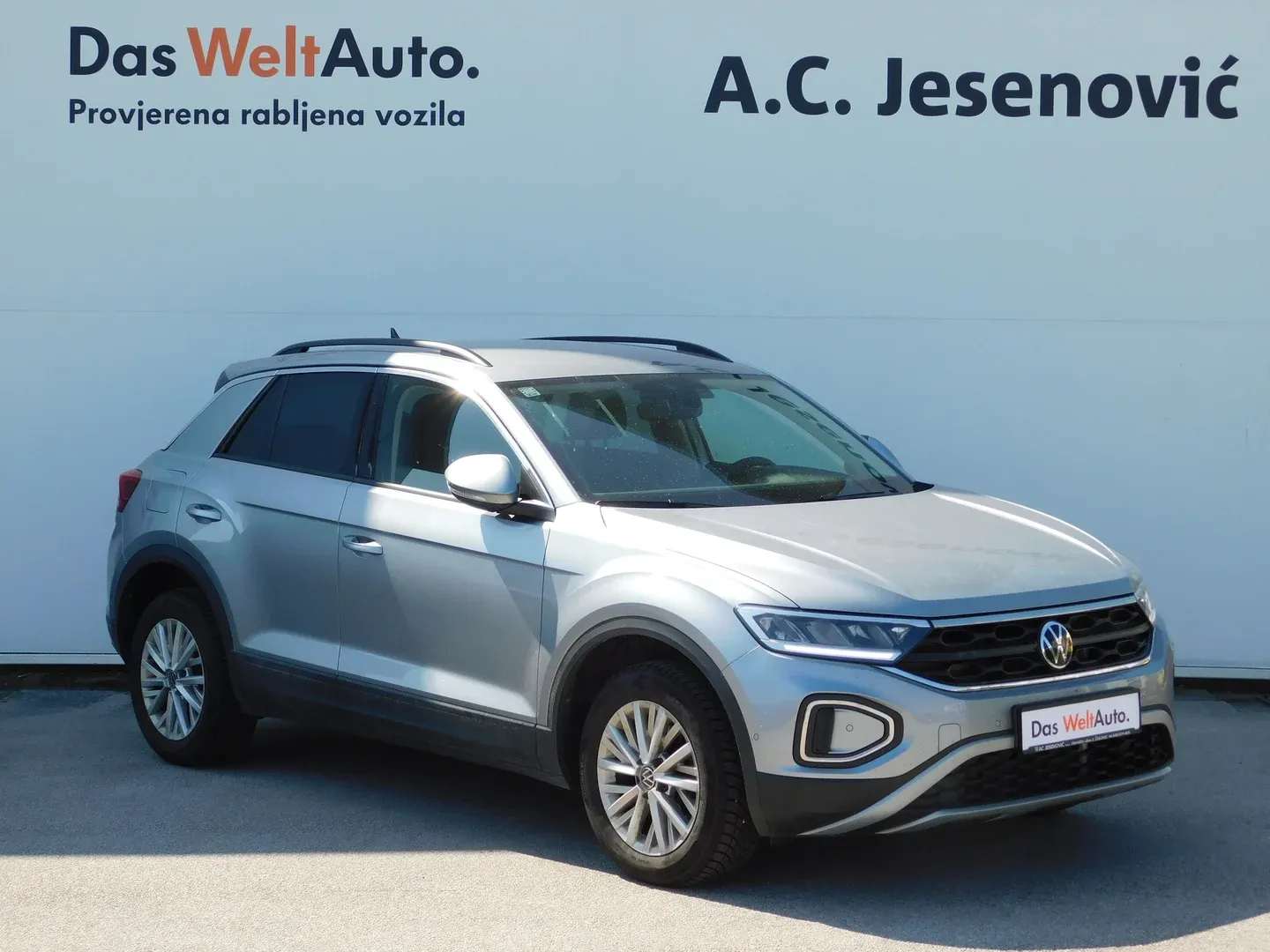 11631 volkswagen t-roc 1.0 tsi 4life - slika 4
