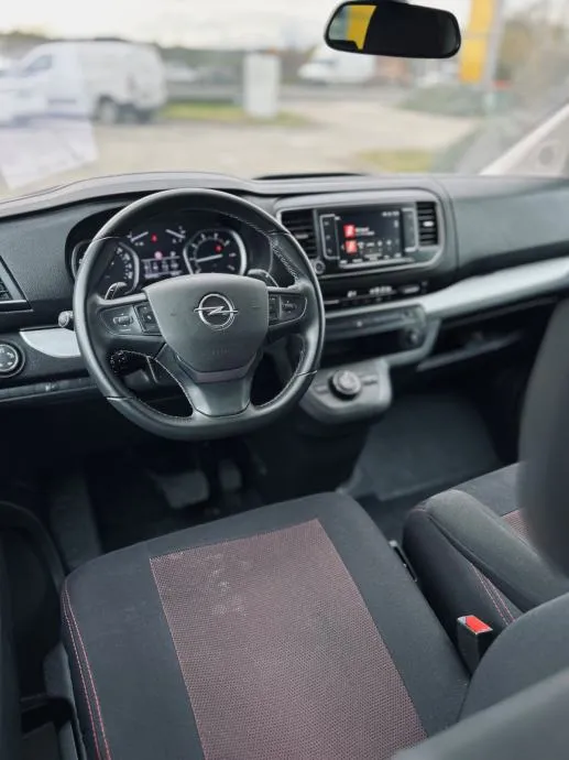 opel zafira 2,0 diesel sa svega 25.000 prijeđenih kilometara - slika 8