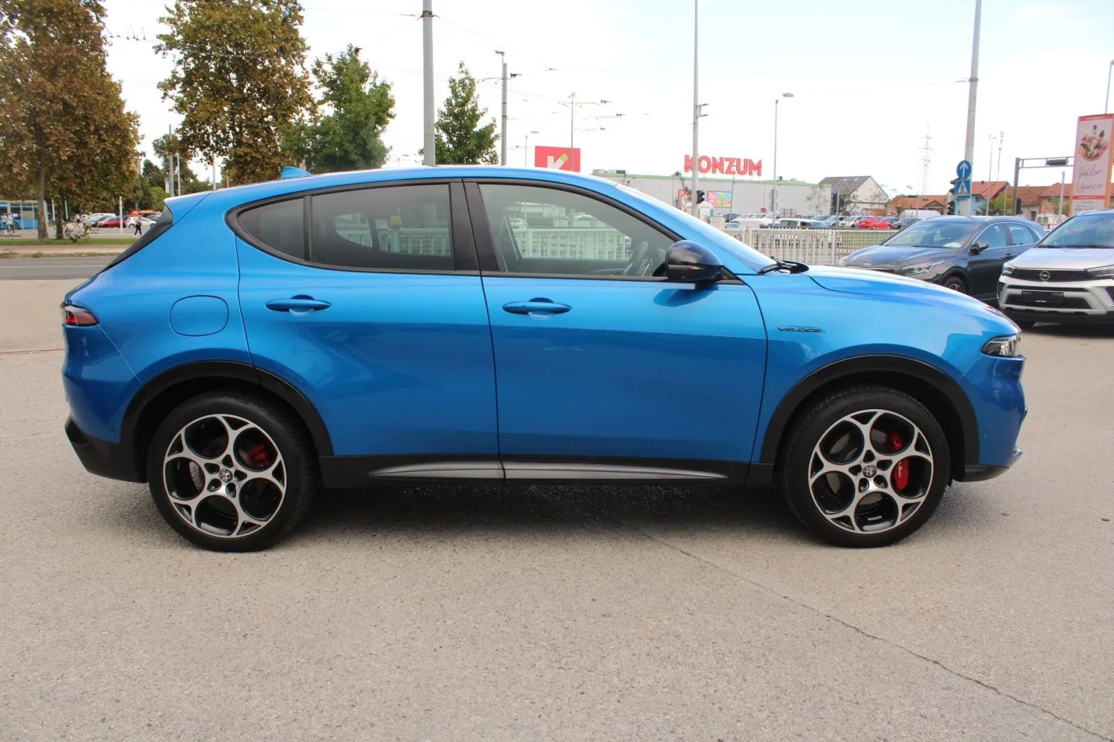 alfa romeo tonale plug in hybrid q4 veloce 280ks automatik - slika 4
