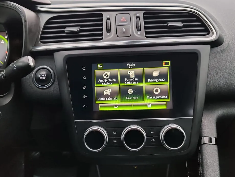 renault kadjar 1.5 dci. 2019g. 153000 km kartice reg, 29.01.2026. - slika 15