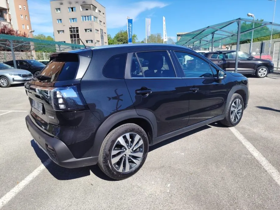 suzuki s-cross 1,4 glx hybrid 4x4 - slika 4