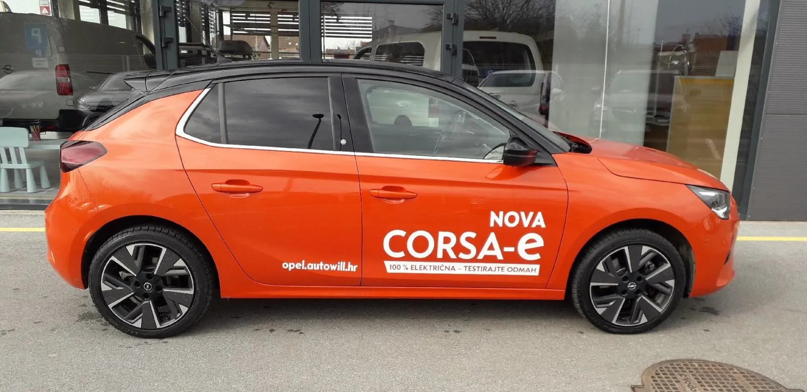 opel corsa - električno vozilo - slika 9