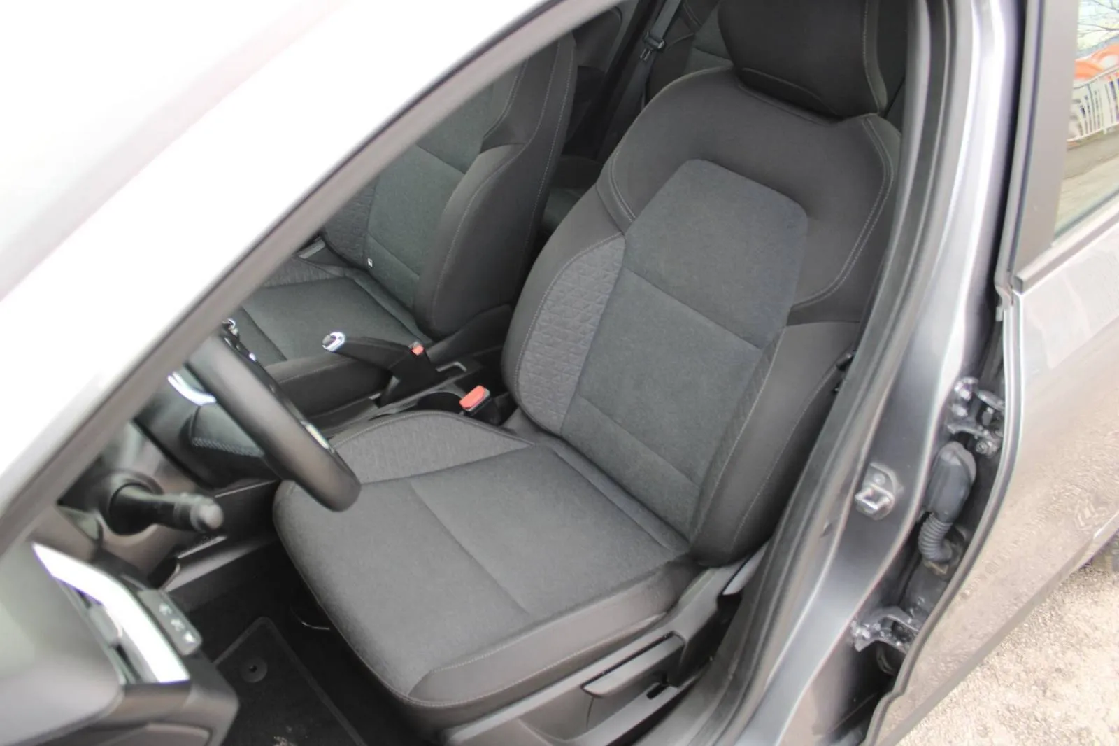 renault clio 1.0 tce equilibre - slika 10