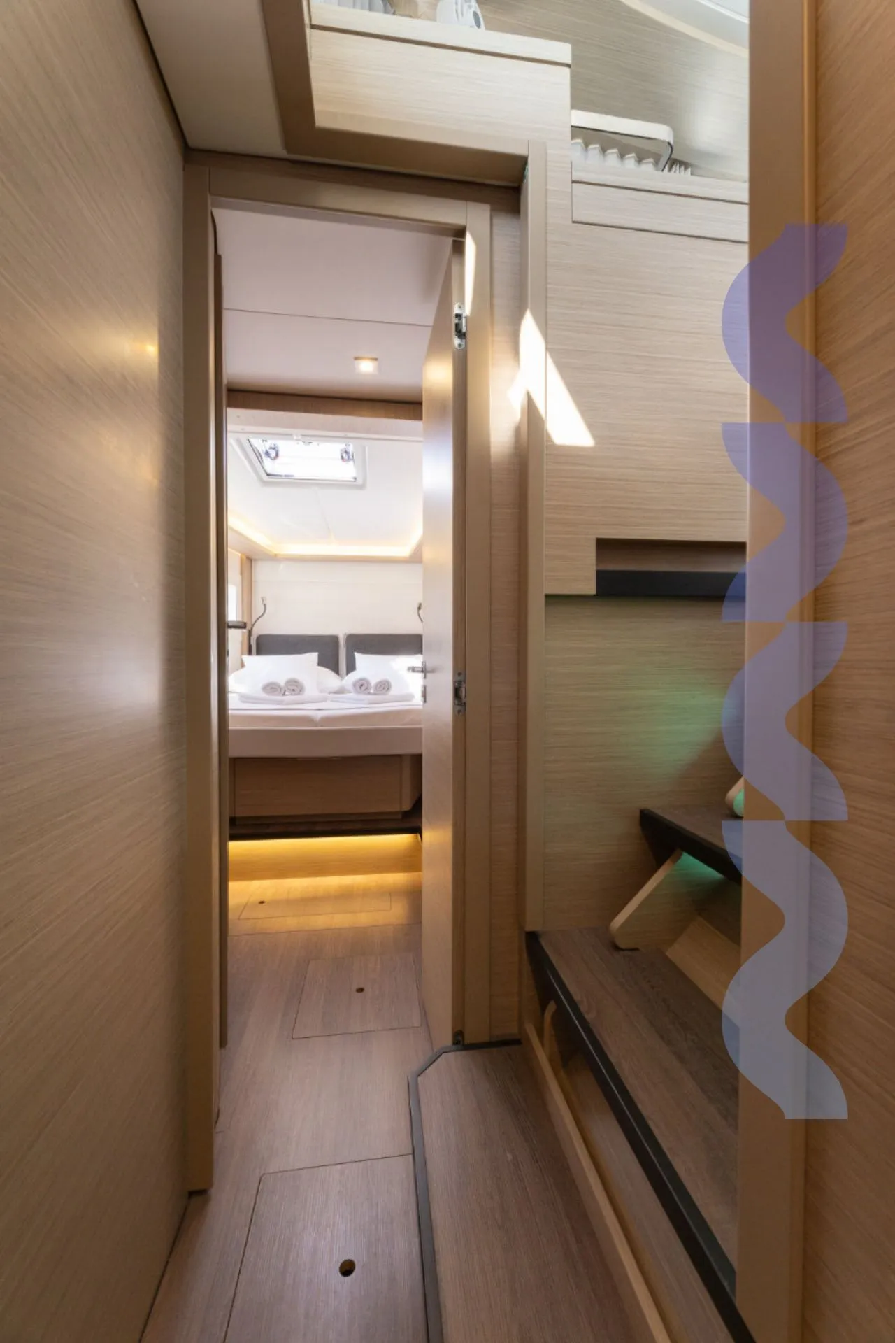lagoon 46 -skyfall - charter ready - slika 23