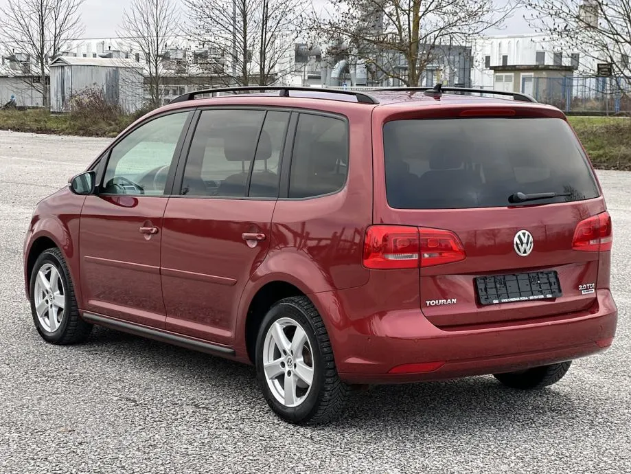 vw touran 2,0 tdi automatik - slika 12